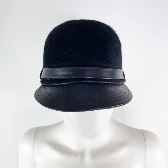Sarah Havens Millinery Black Riding Cap Style Fur Hat with Leather Buckle - Picture 3 of 5